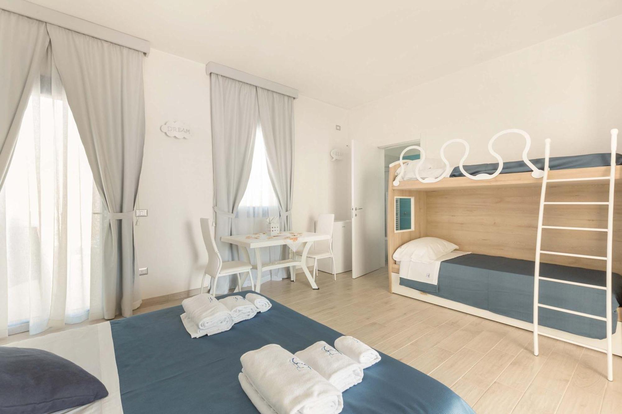 B&B Dreams And Delights Porto Cesareo Ruang foto